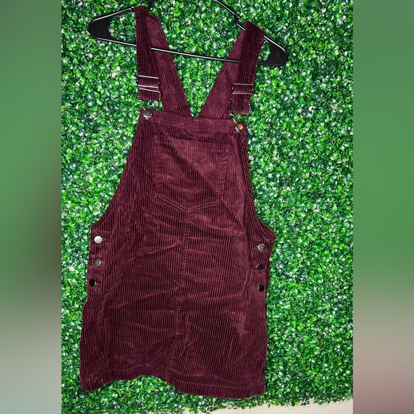Burgundy overall Dress - Picture 2 of 3